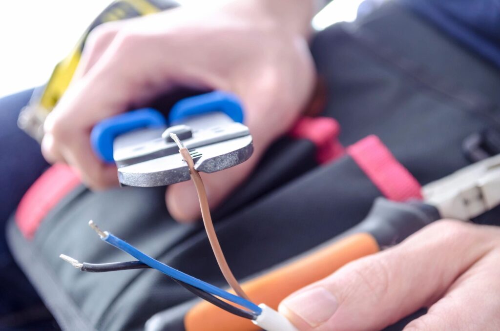 JCL Electric, Inc. | Expert Electrical Services & Maintenance for Commercial, Residential, Remodels | Serving Colorado for over 25 years - 303-435-4724