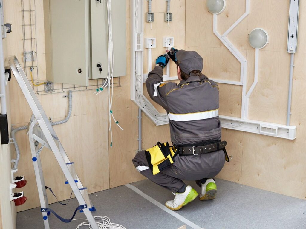 JCL Electric, Inc. | Expert Electrical Services & Maintenance for Commercial, Residential, Remodels | Serving Colorado for over 25 years - 303-435-4724