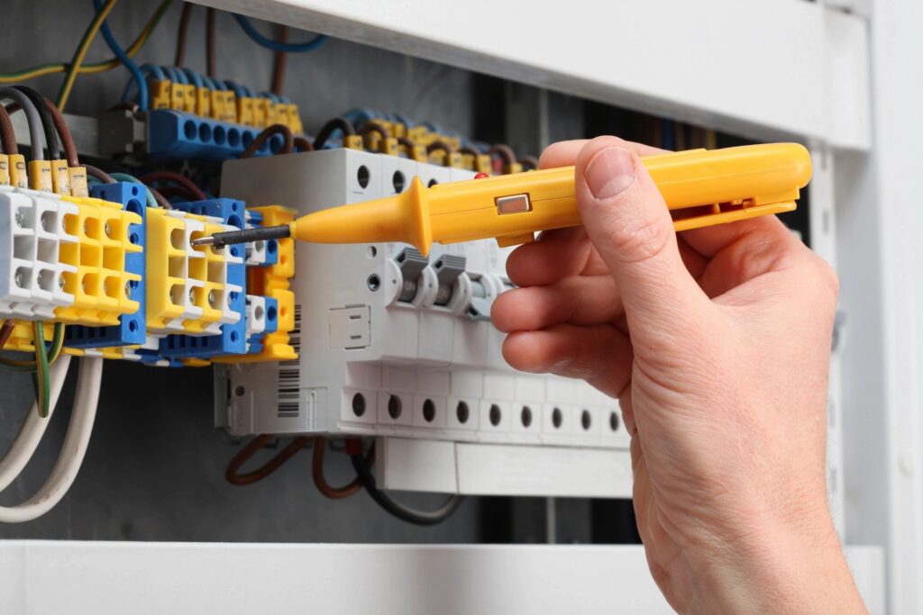 JCL Electric, Inc. | Expert Electrical Services & Maintenance for Commercial, Residential, Remodels | Serving Colorado for over 25 years - 303-435-4724